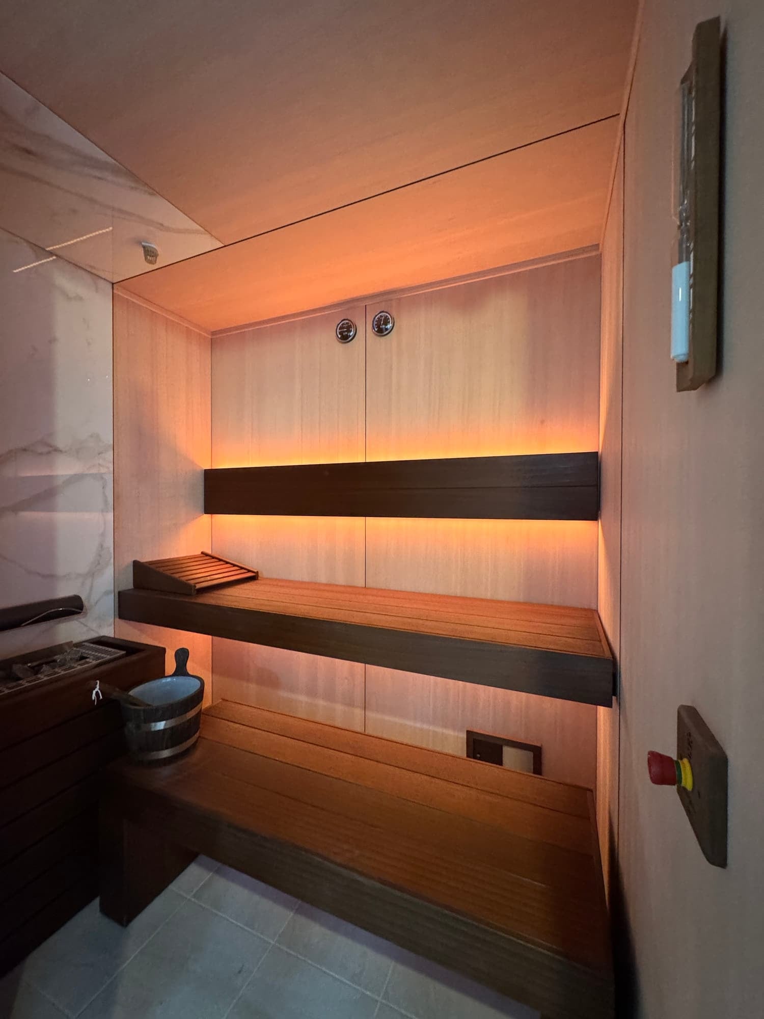 Professional Finnish Saunas, photograph 7 of 21