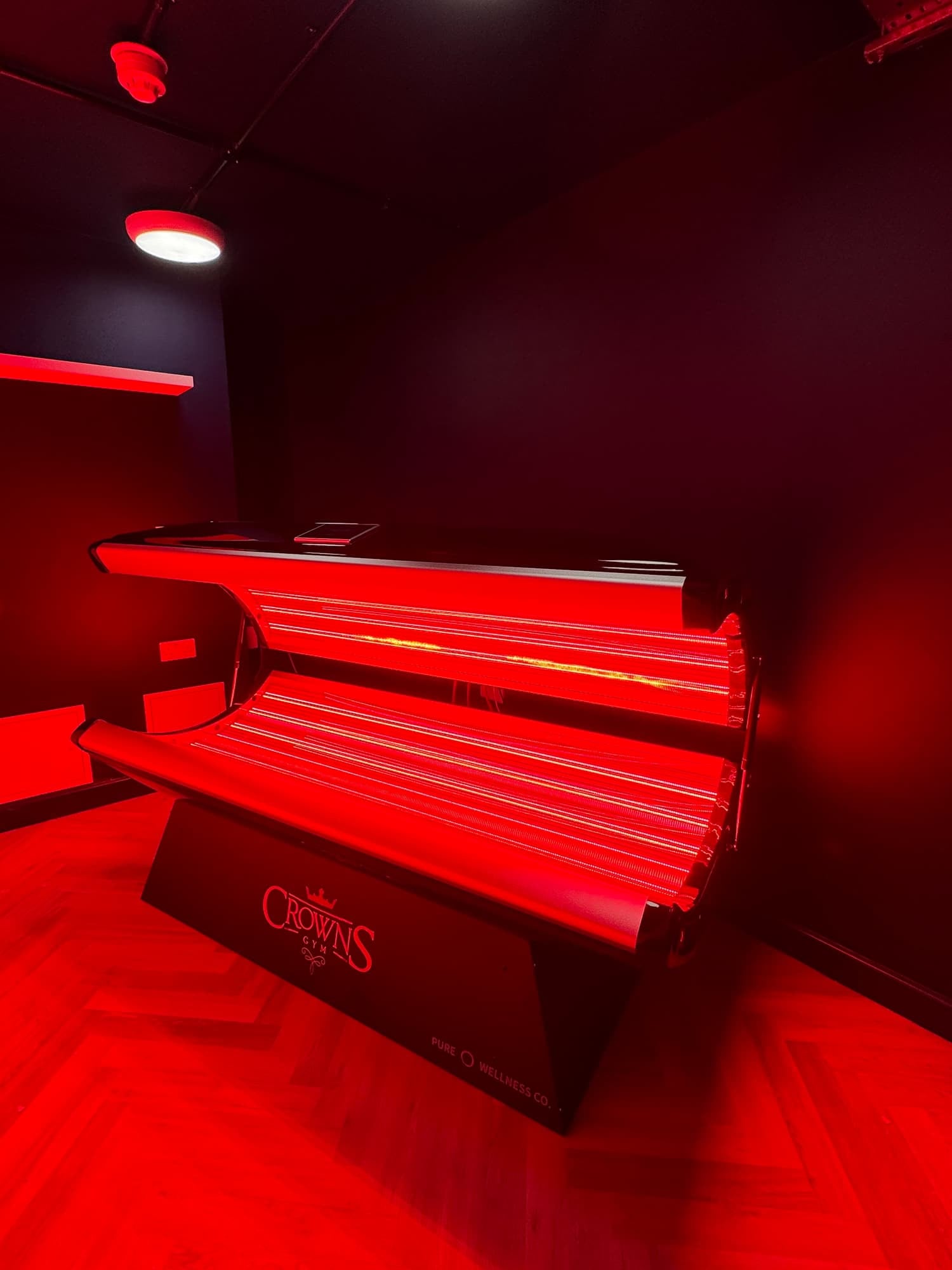 Red Light Therapy Beds, photograph 4 of 15