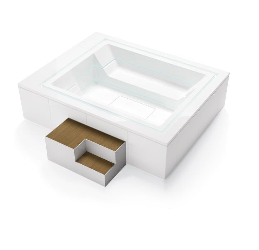 Step-Box, photograph 1 of 2