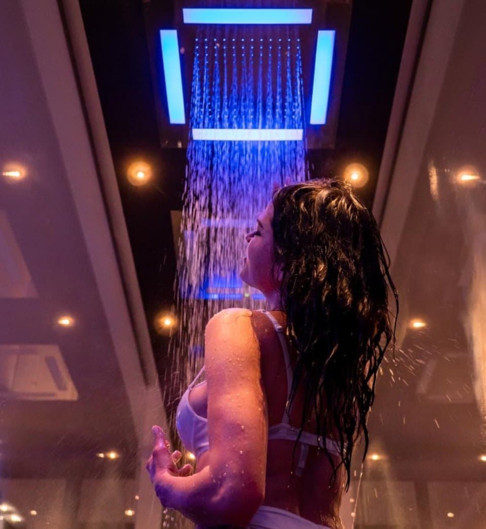 Vertical Kneipp Showers